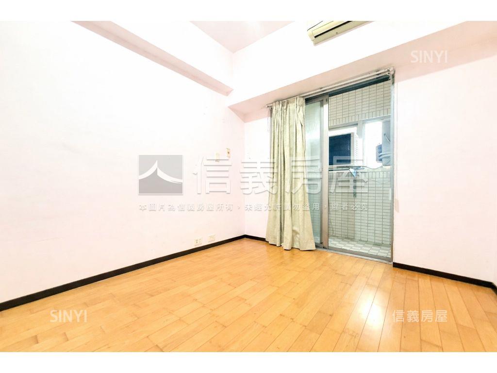 竹圍台北ＧＯＧＯ稀有釋出房屋室內格局與周邊環境