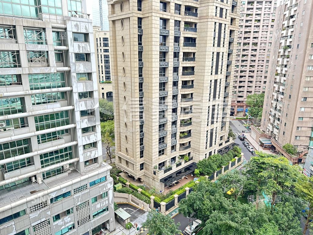 松德長虹崗石豪邸房屋室內格局與周邊環境