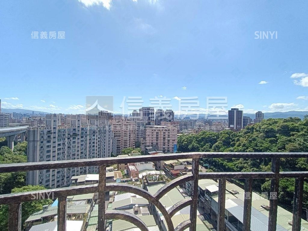 景觀仙境三房車位房屋室內格局與周邊環境