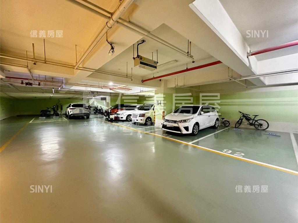 奔騰星真愛●２＋１配平車房屋室內格局與周邊環境