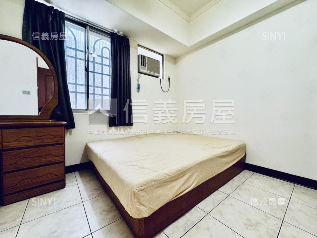 三多稀有釋出２房平車房屋室內格局與周邊環境