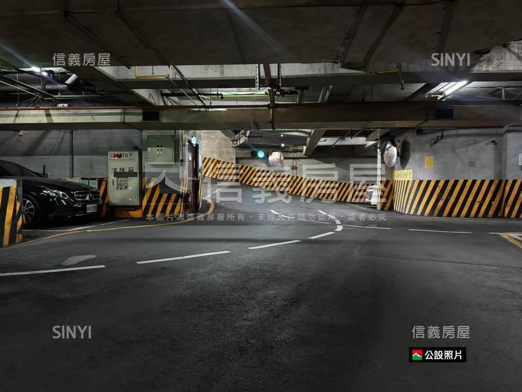 三多稀有釋出２房平車房屋室內格局與周邊環境