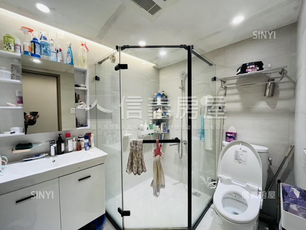 欣象城市稀有電梯大３房房屋室內格局與周邊環境