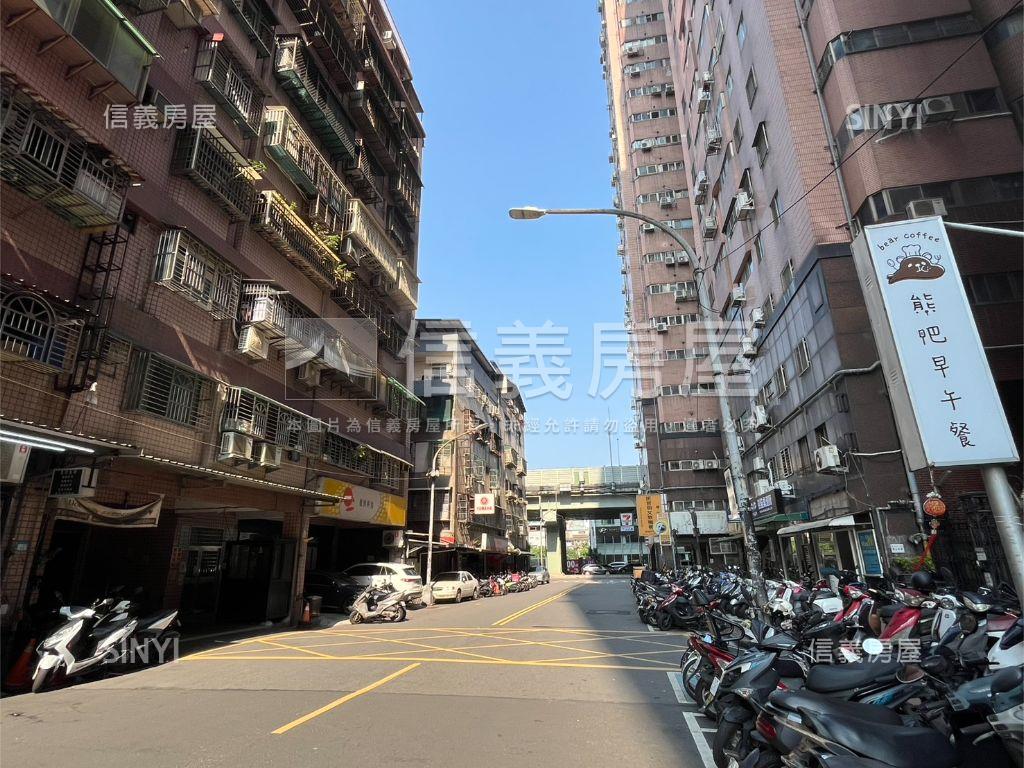 欣象城市稀有電梯大３房房屋室內格局與周邊環境
