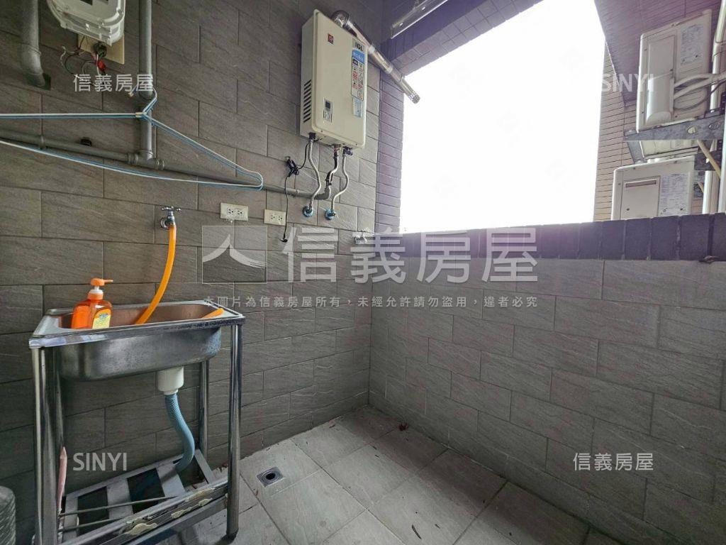 國聚之丘三房平面車位房屋室內格局與周邊環境