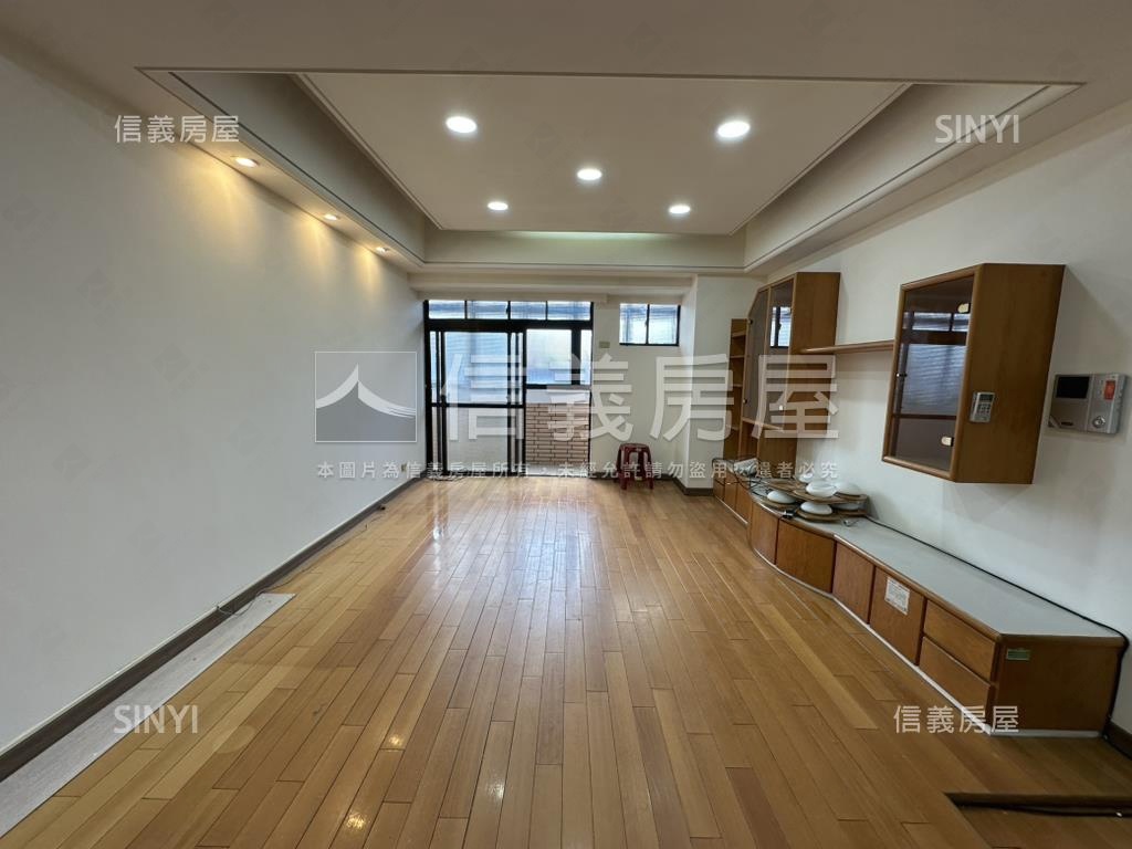 太子建設東都雅緻品味三房房屋室內格局與周邊環境