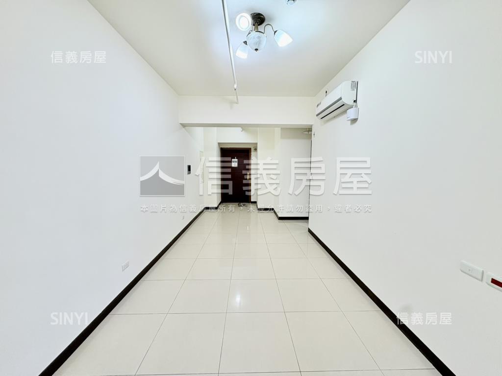 皇翔☆高樓低總價兩房車位房屋室內格局與周邊環境