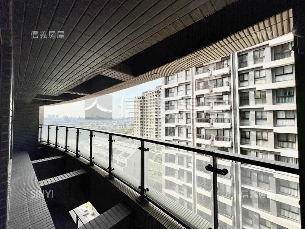 皇翔☆高樓低總價兩房車位房屋室內格局與周邊環境