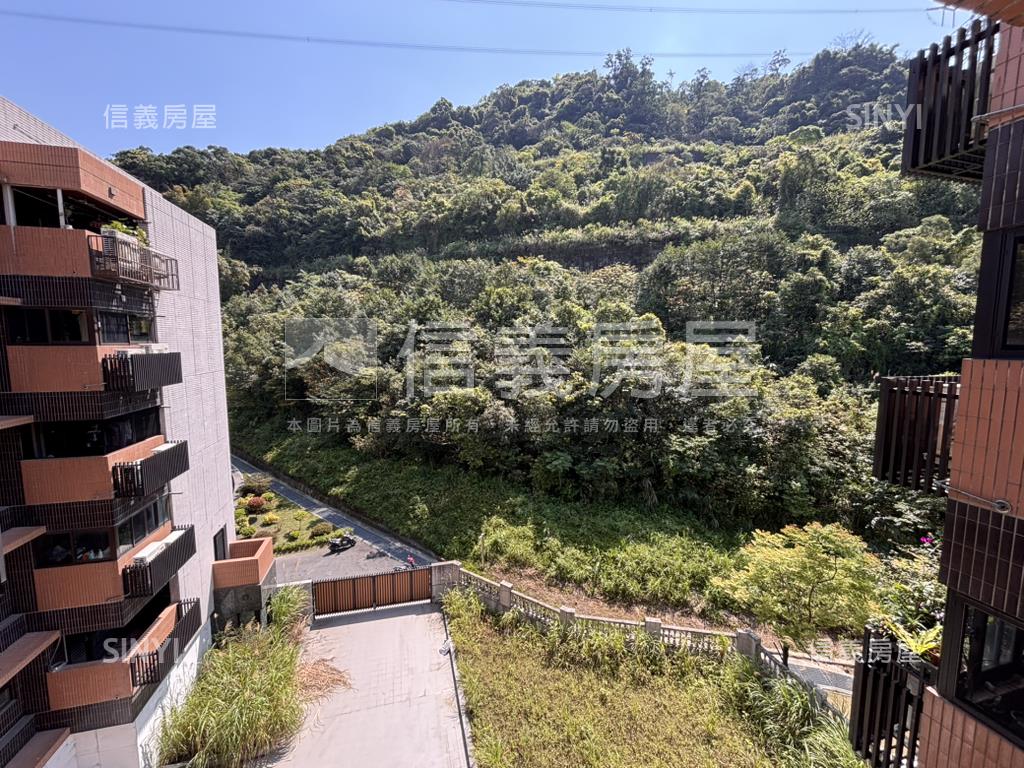 美麗山林幽美綠景三房房屋室內格局與周邊環境