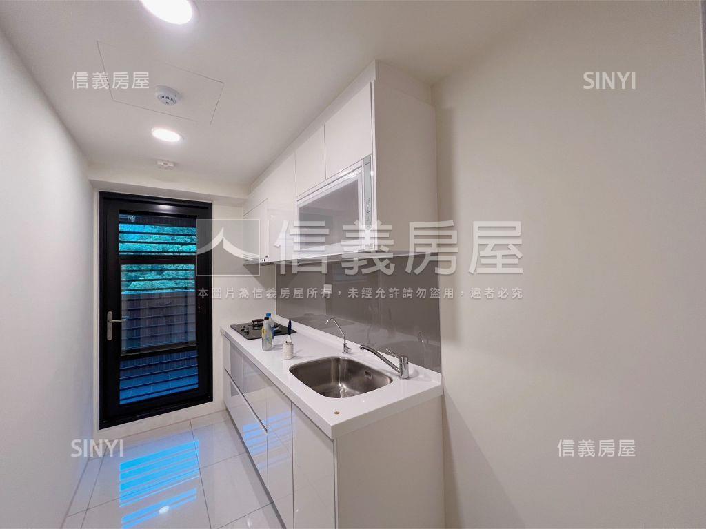 美麗山林幽美綠景三房房屋室內格局與周邊環境