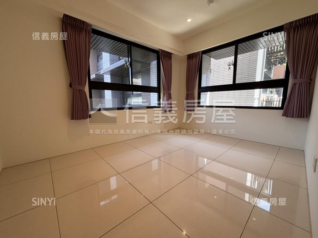 美麗山林幽美綠景三房房屋室內格局與周邊環境