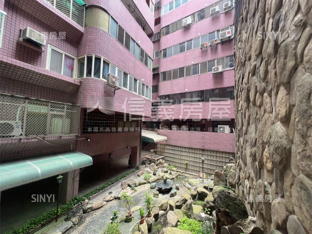 非凡比三套房屋室內格局與周邊環境