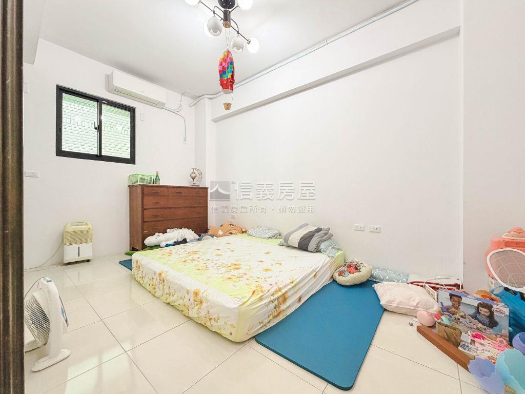 ＬＭ燈會街路面透天房屋室內格局與周邊環境