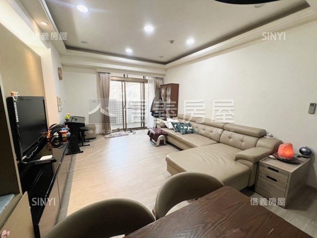 台北花城綠意三房車位房屋室內格局與周邊環境