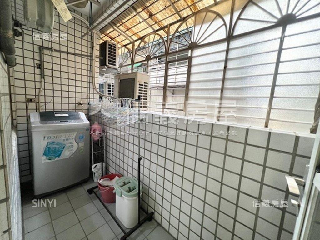 台北花城綠意三房車位房屋室內格局與周邊環境