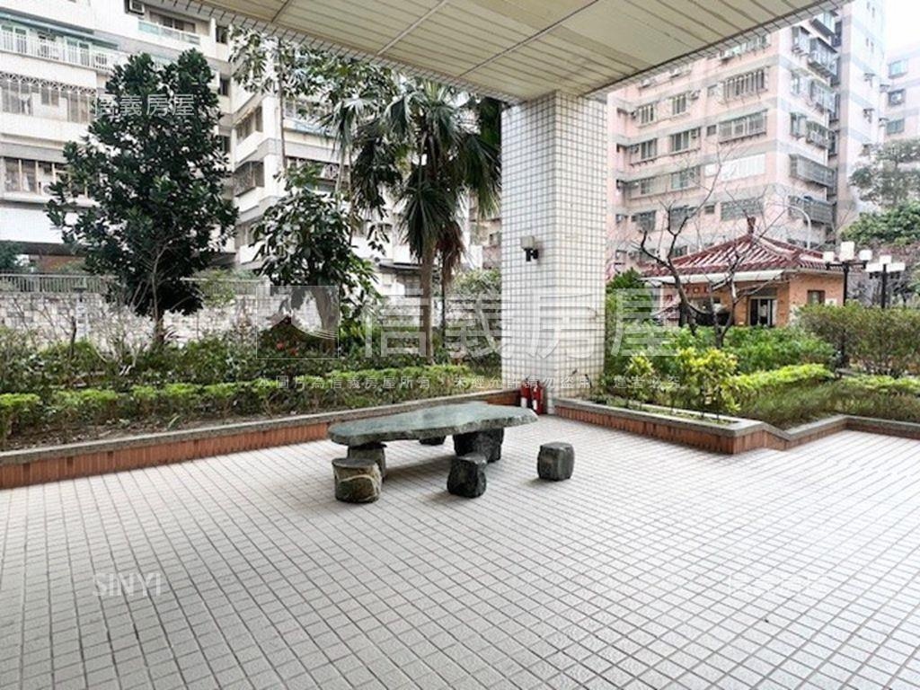 台北花城綠意三房車位房屋室內格局與周邊環境