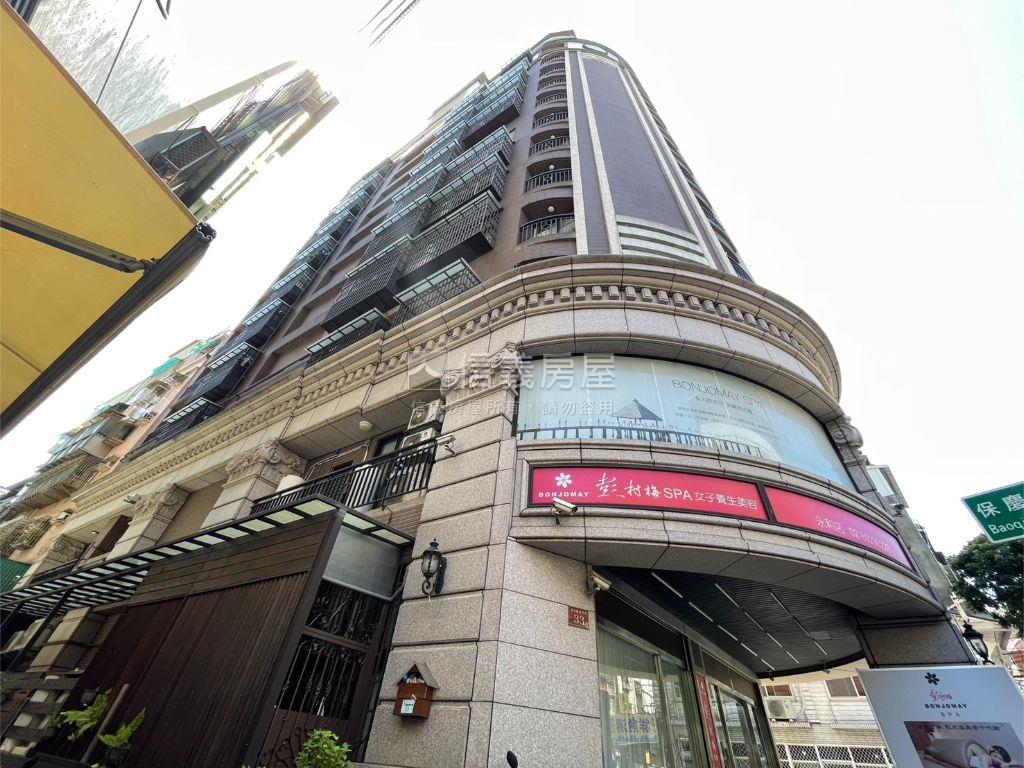 永和低總價挑高店面房屋室內格局與周邊環境