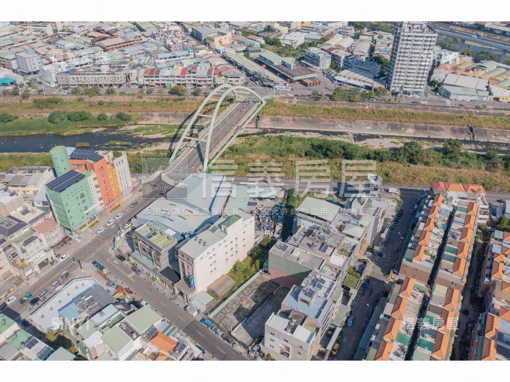專任！東區大地坪臨路土地房屋室內格局與周邊環境