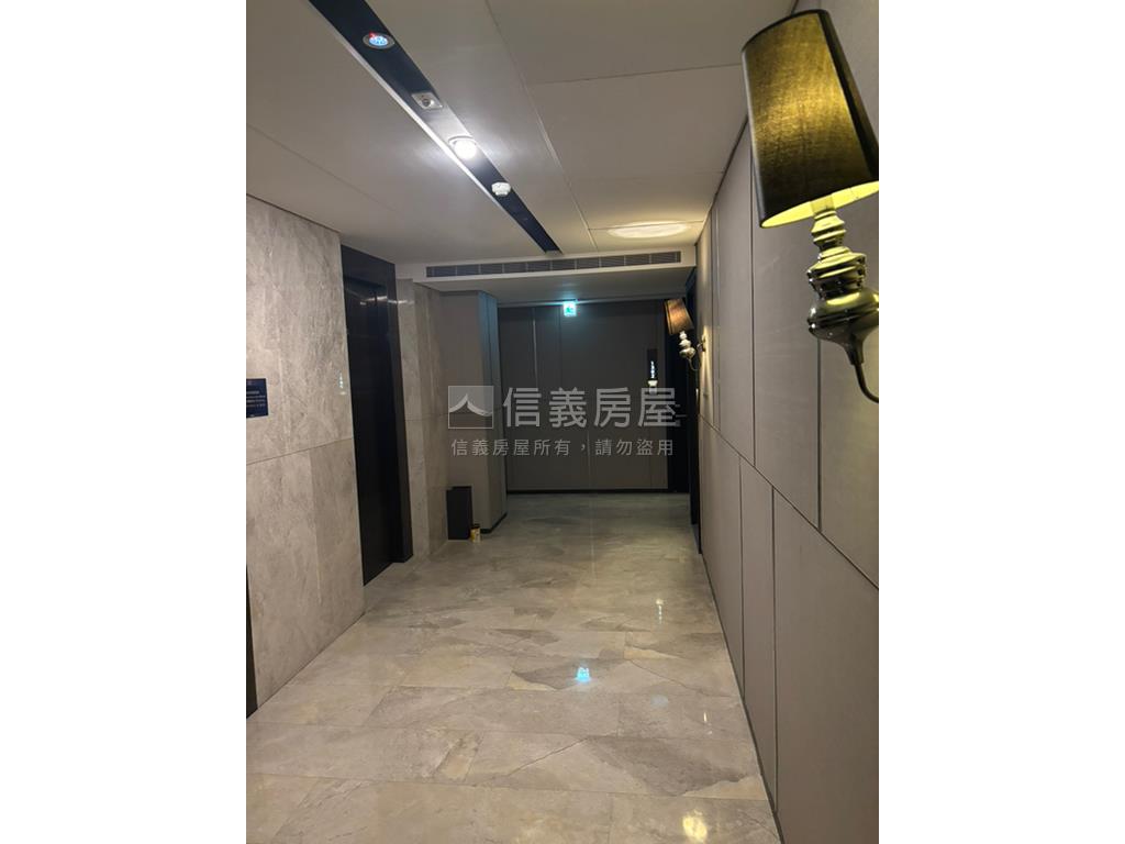 松山捷運景觀小豪宅房屋室內格局與周邊環境