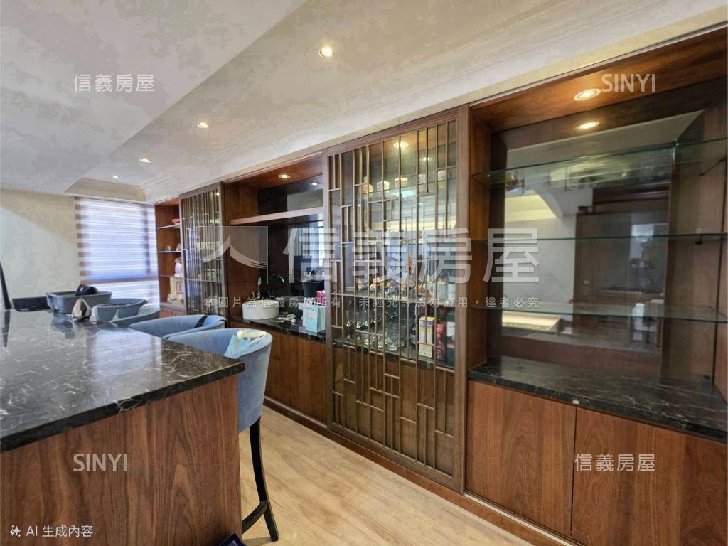 近北屯好市多超大三房車位房屋室內格局與周邊環境