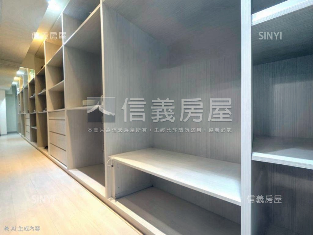 近北屯好市多超大三房車位房屋室內格局與周邊環境