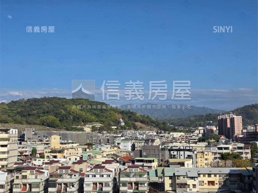 近北屯好市多超大三房車位房屋室內格局與周邊環境