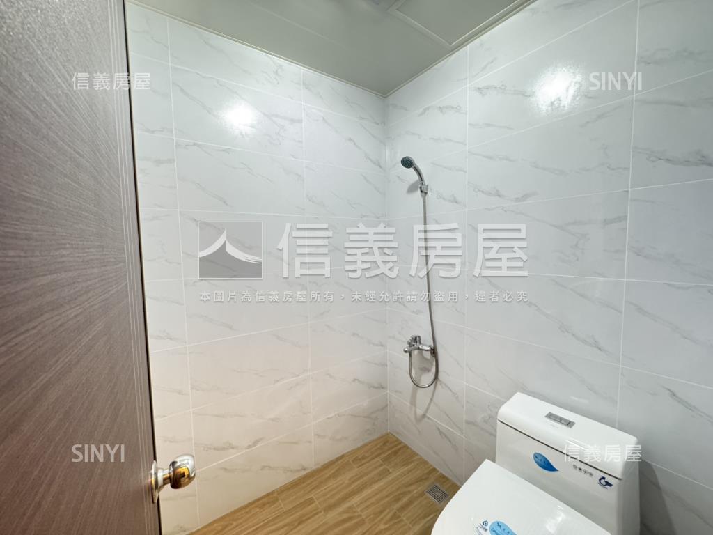 愛上新北歐‧兩房車位房屋室內格局與周邊環境