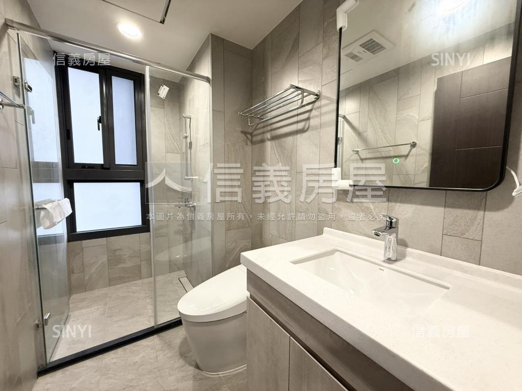 可看！洲際旁全新未住兩房房屋室內格局與周邊環境