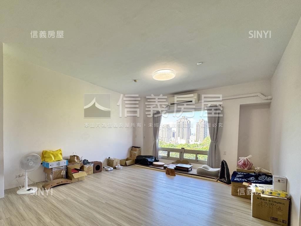 文心帝國屋況好視野戶平車房屋室內格局與周邊環境
