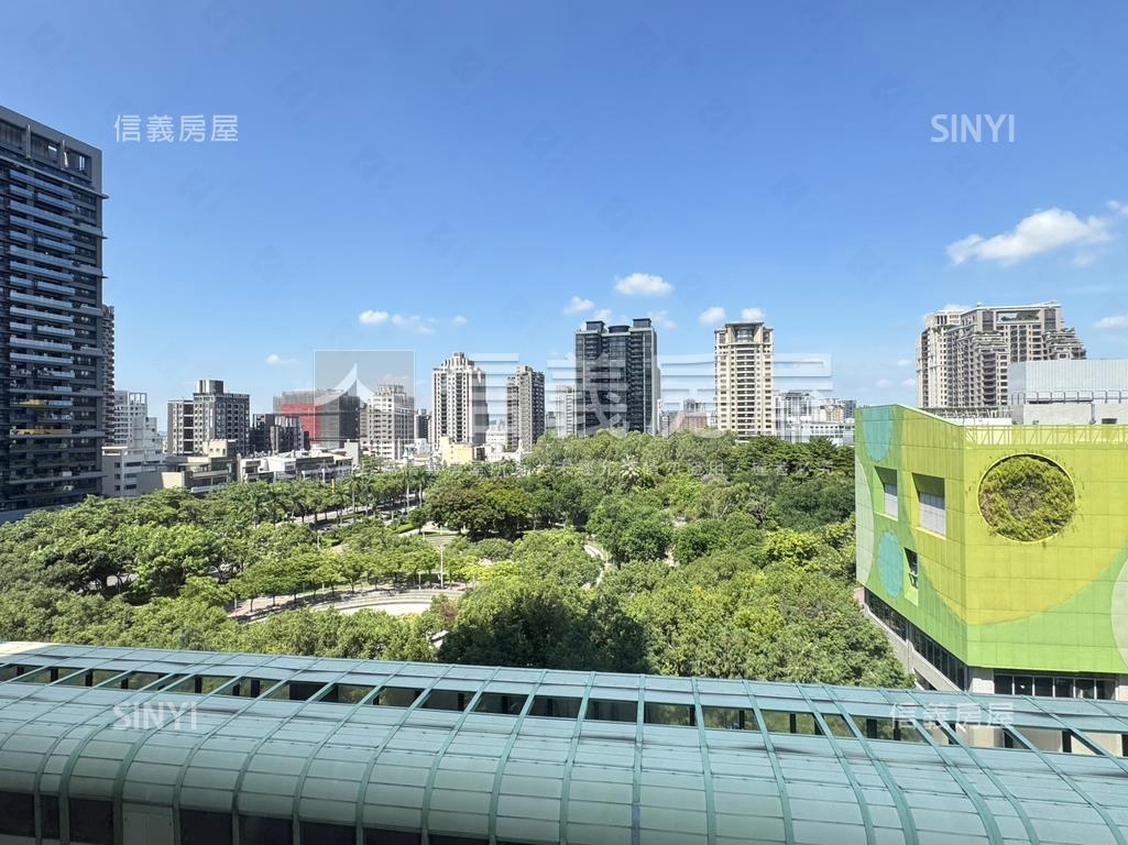 文心帝國屋況好視野戶平車房屋室內格局與周邊環境