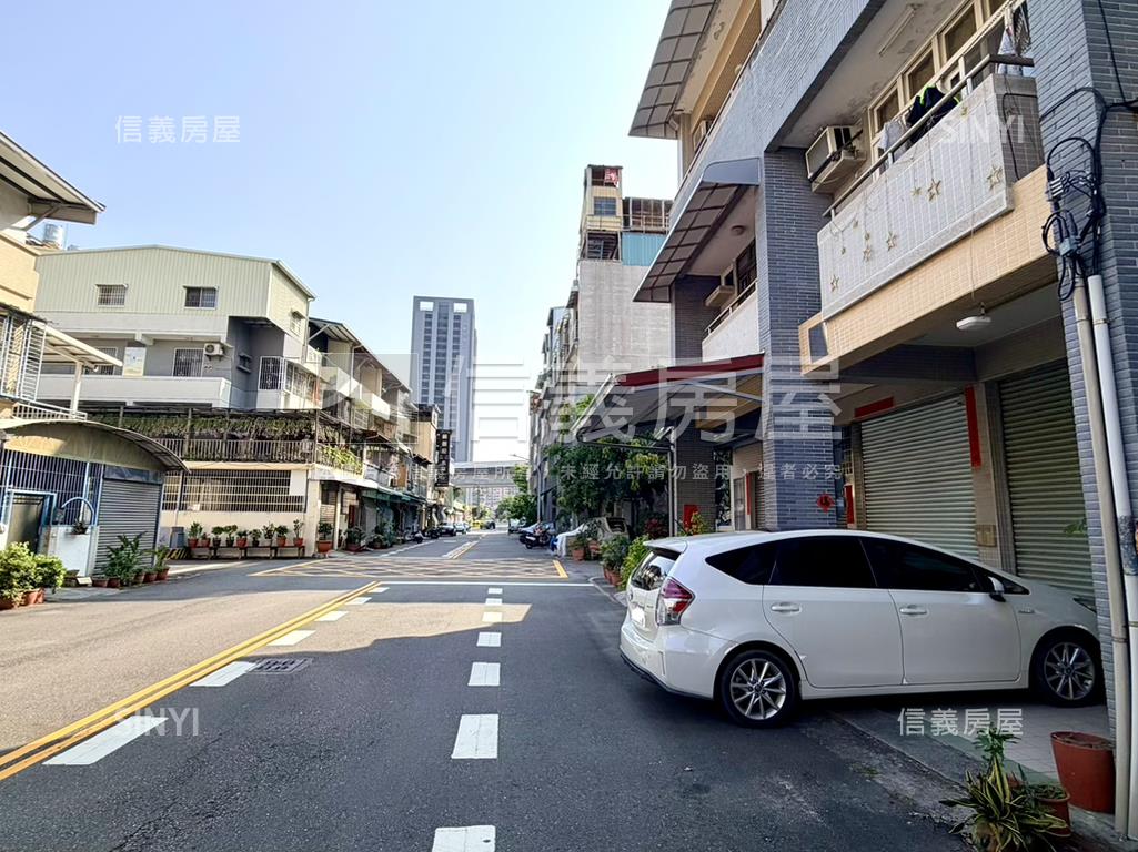 捷運出口旁大坪美透天房屋室內格局與周邊環境