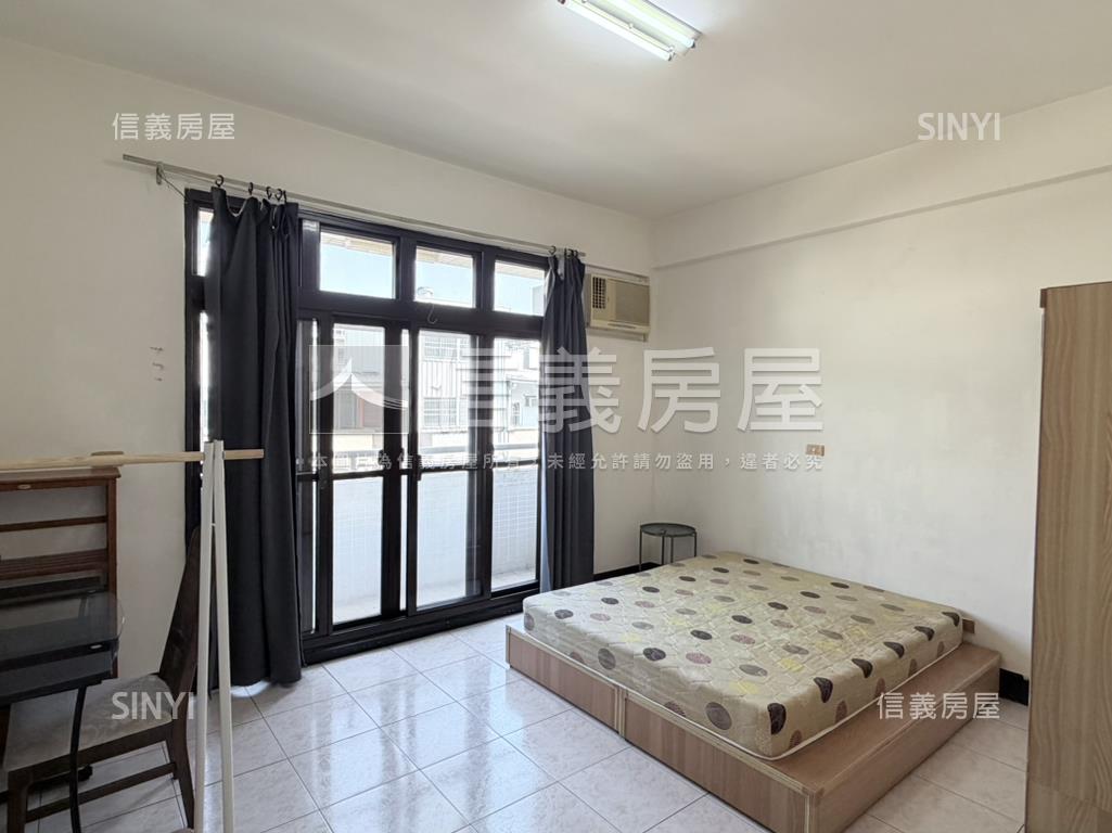 捷運出口旁大坪美透天房屋室內格局與周邊環境