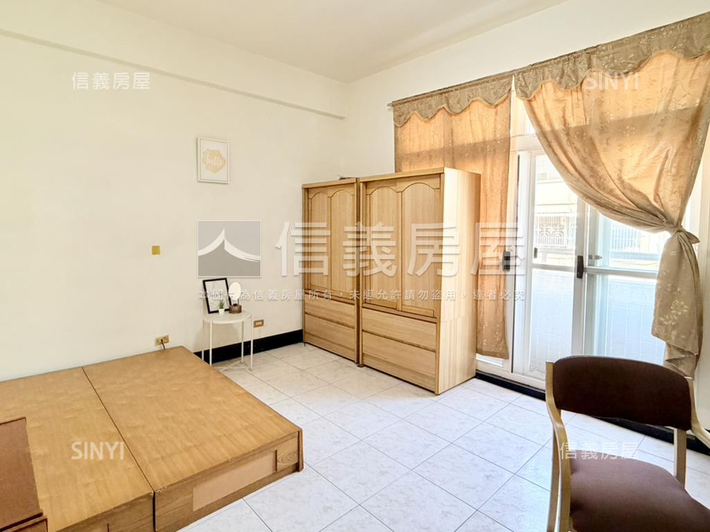 捷運出口旁大坪美透天房屋室內格局與周邊環境