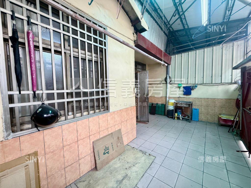 長億商圈免整理透天房屋室內格局與周邊環境