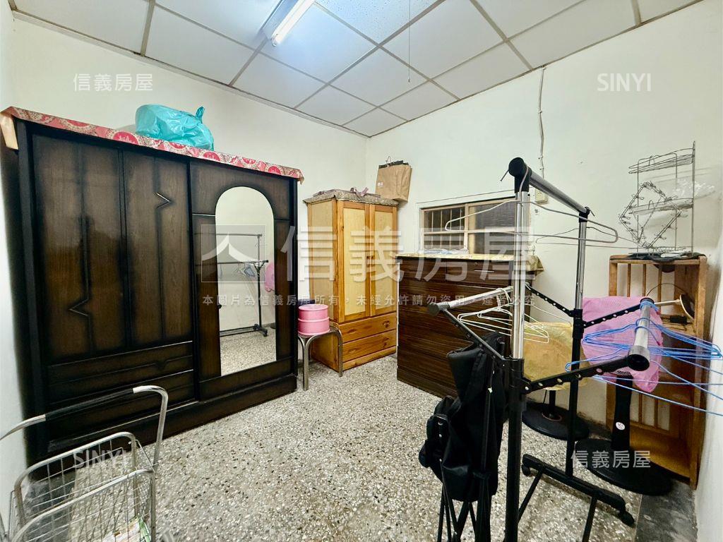 長億商圈免整理透天房屋室內格局與周邊環境