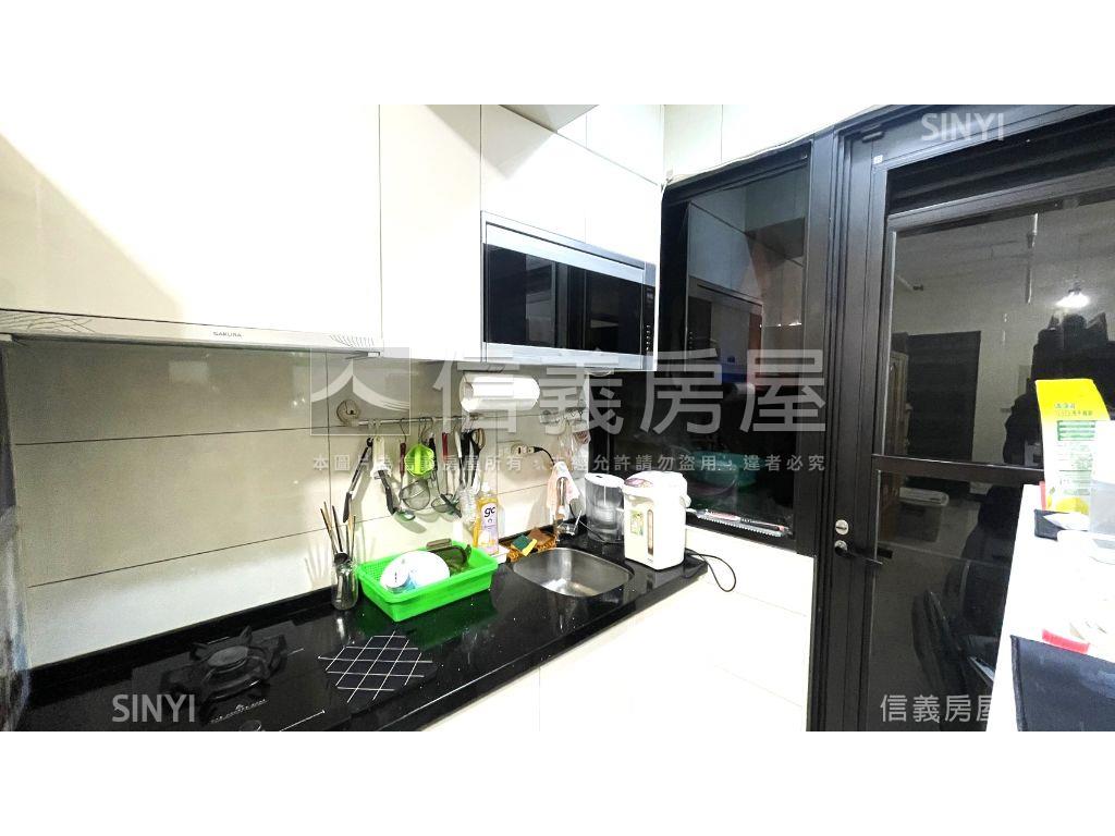 馬上成家晶品捷運套房房屋室內格局與周邊環境