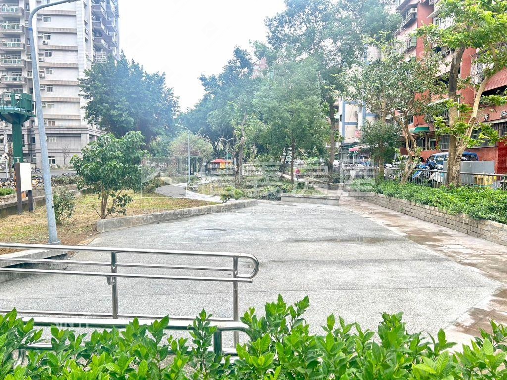 專任．萬隆捷運好大二樓房屋室內格局與周邊環境