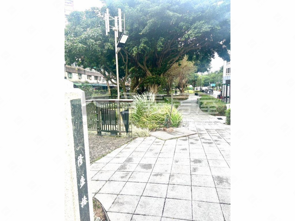 專任．萬隆捷運好大二樓房屋室內格局與周邊環境