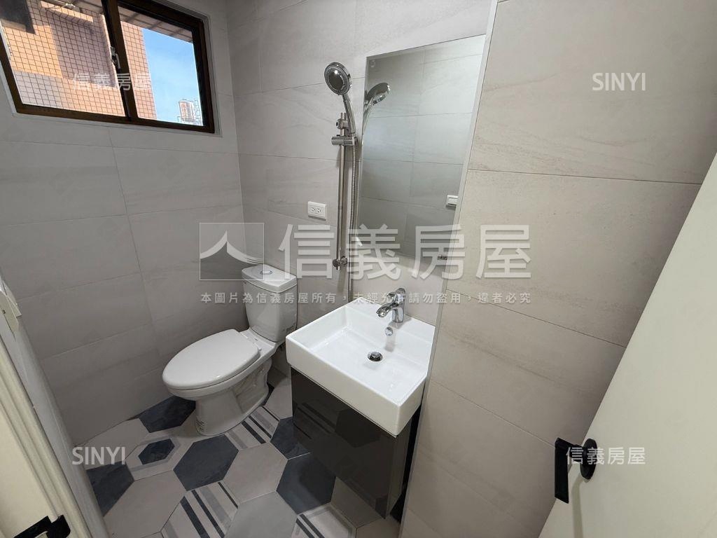 中國江山美裝四房房屋室內格局與周邊環境