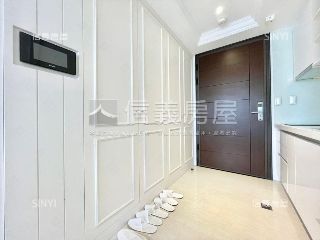 Ｇ７首綻一房平車位房屋室內格局與周邊環境