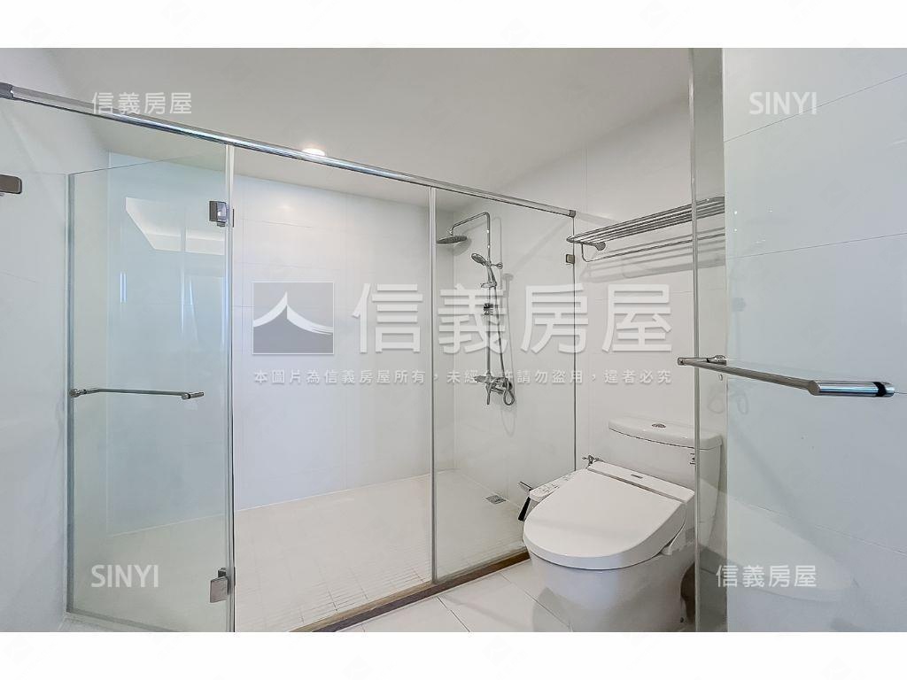 Ｇ７首綻一房平車位房屋室內格局與周邊環境