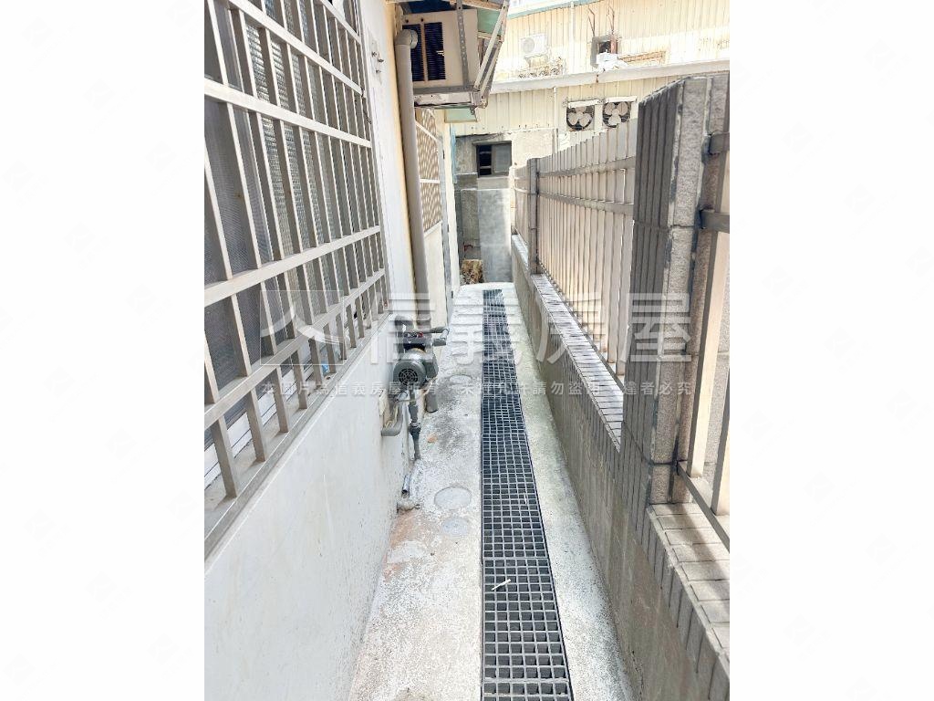 高應大三面採光收租透天房屋室內格局與周邊環境