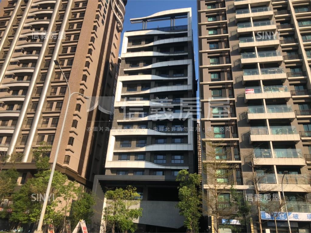 新五綻兩房車位房屋室內格局與周邊環境