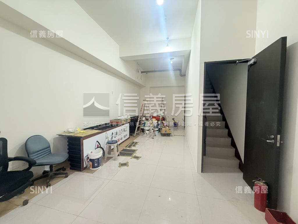 西門捷運大空間店辦房屋室內格局與周邊環境