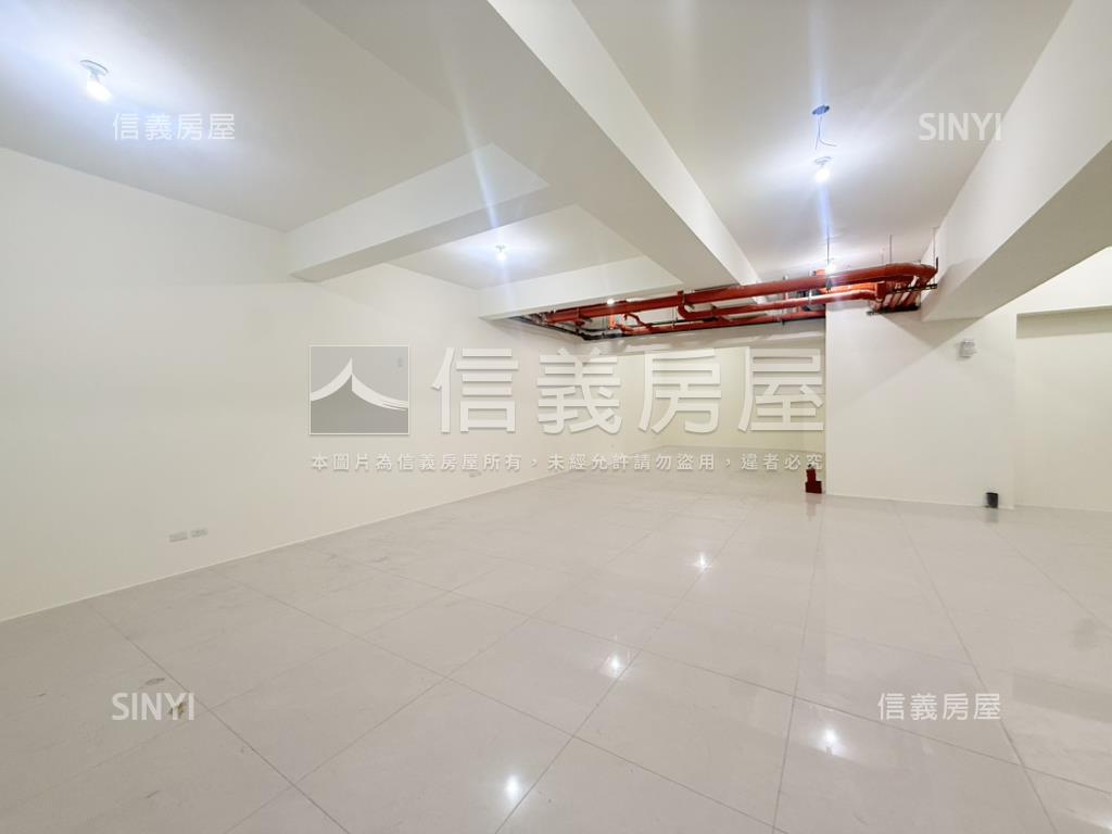 西門捷運大空間店辦房屋室內格局與周邊環境