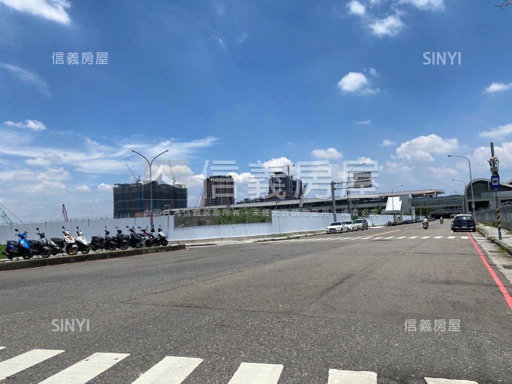 高鐵夢幻誠２房平車可看屋房屋室內格局與周邊環境