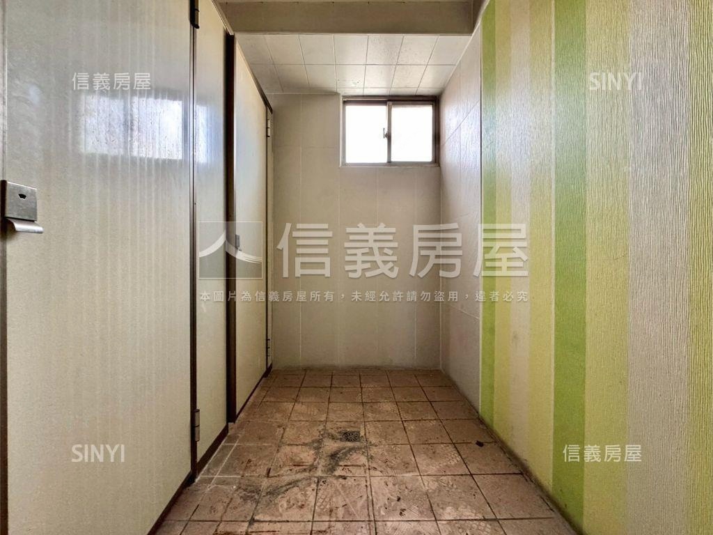 北屯路大坪數商辦大樓房屋室內格局與周邊環境