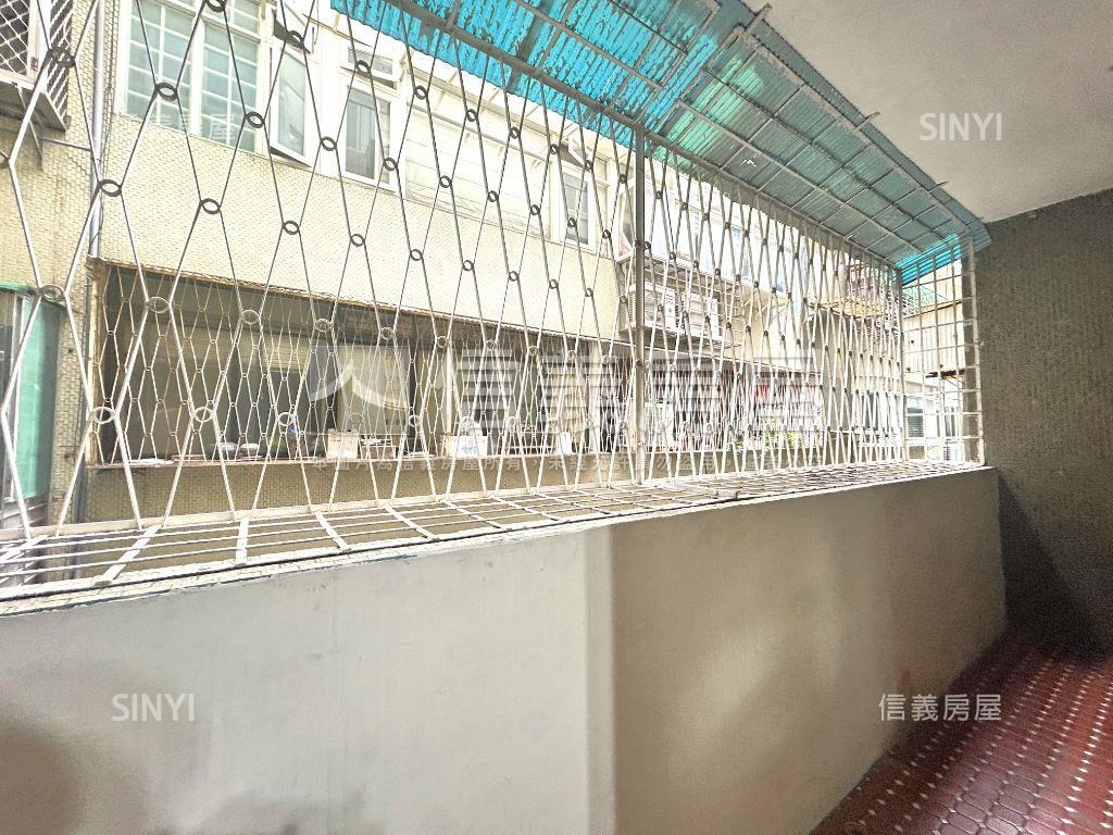 南京三民捷運套房房屋室內格局與周邊環境