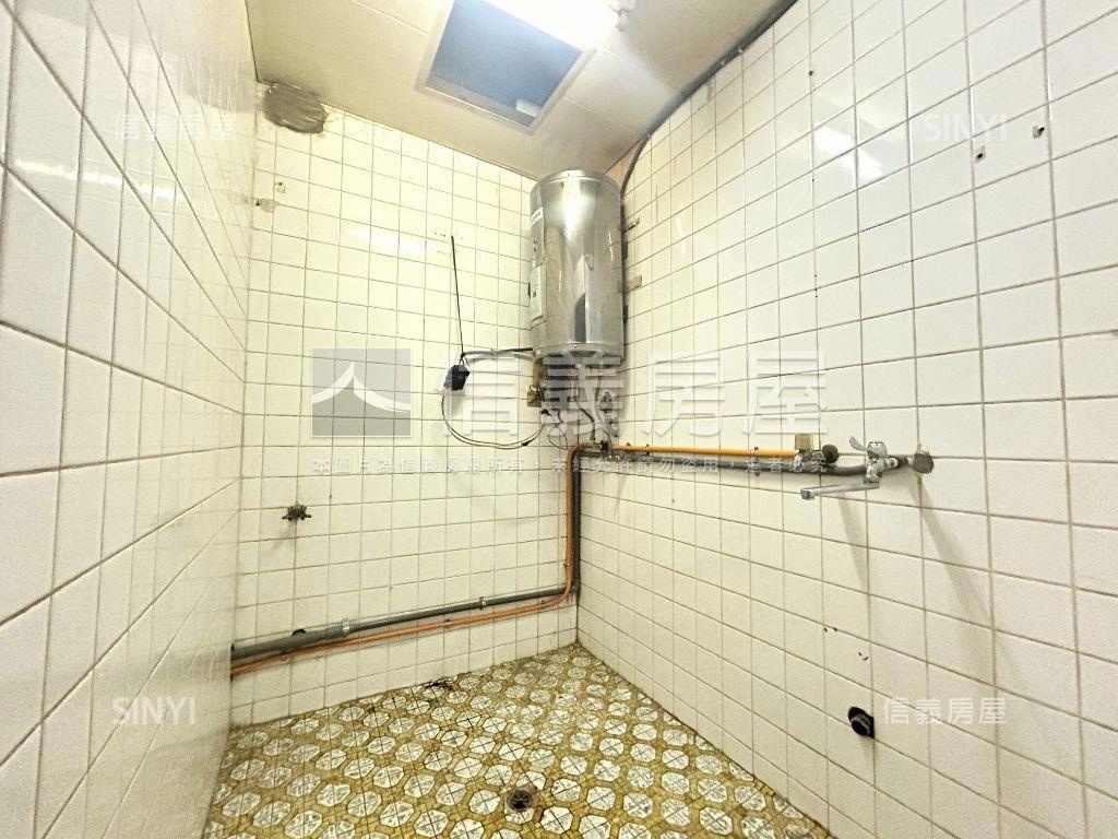 南京三民捷運套房房屋室內格局與周邊環境