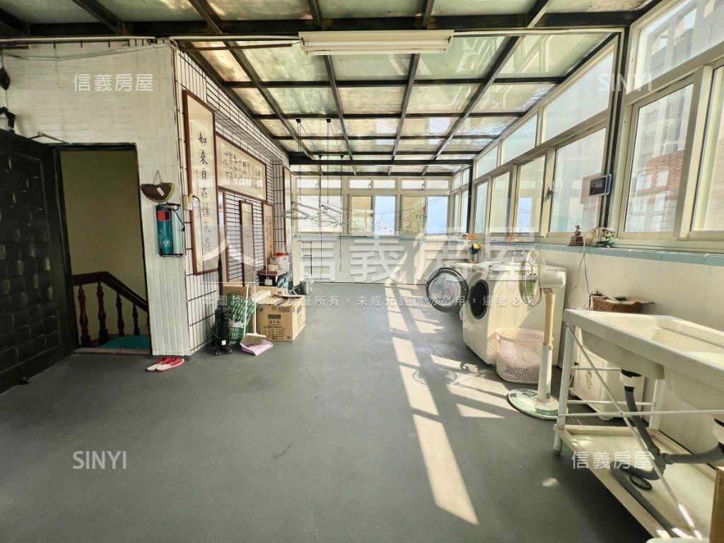 鬧中取靜獨棟豪華別墅房屋室內格局與周邊環境